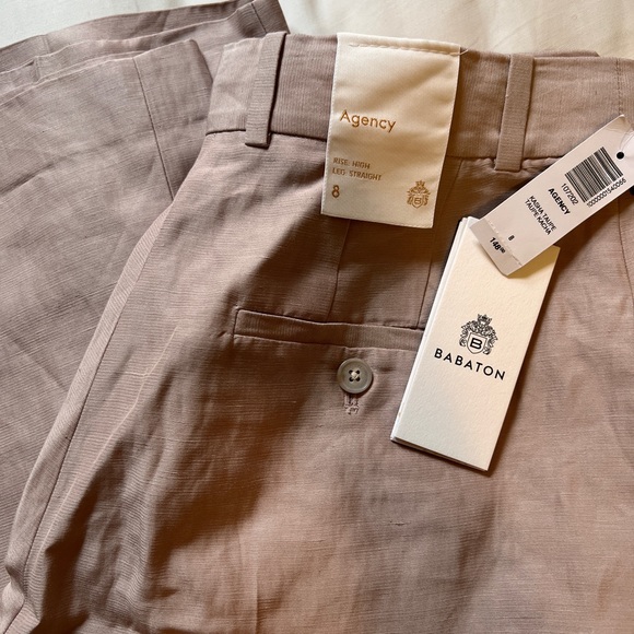 Aritzia Agency Linen Pants in the colour Kasha Taupe - Picture 3 of 3